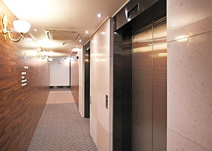Hotel Skypark Myeongdong 1