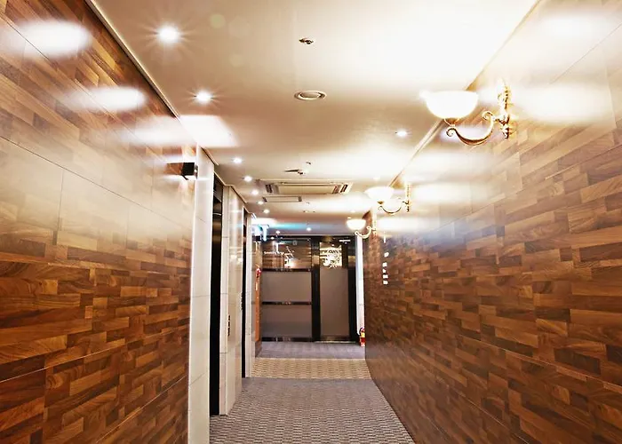 Hotel Skypark Myeongdong 1 3*